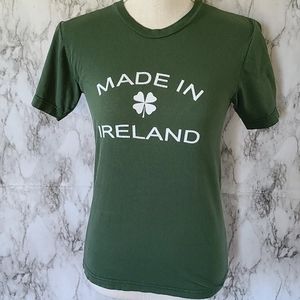 Bdg graphic tee size small